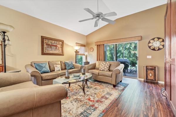 Hacienda At Woodbine, 8028 Via Hacienda, Riviera Beach, Florida 33418, image 2