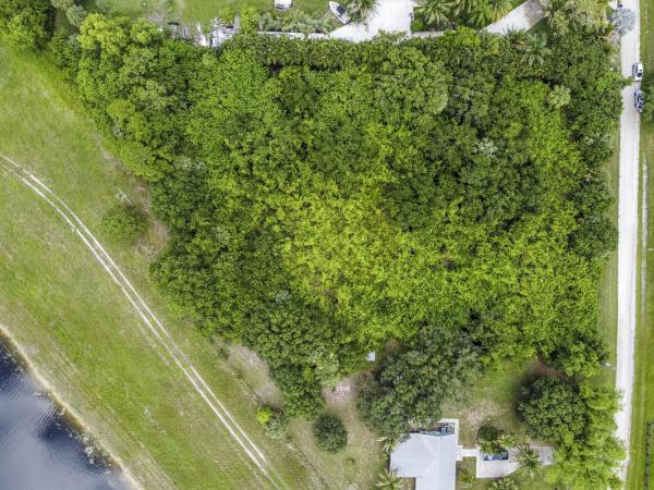 Palm Beach Country Estates, 7609 169th St N, Palm Beach Gardens, Florida 33418, image 2