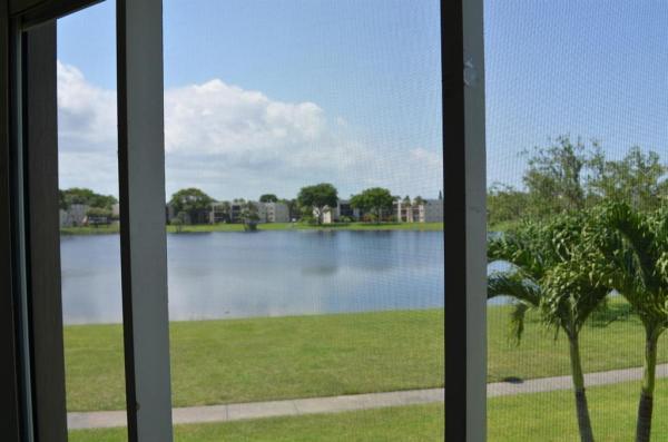 Dogwood At Las Verdes, 5340 Las Verdes Cir 207, Delray Beach, Florida 33484, image 1