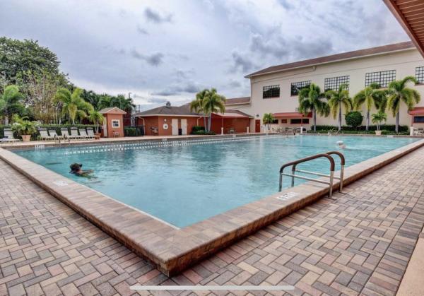 Preston At Century Village, 124 Preston C, Boca Raton, Florida 33434, image 2