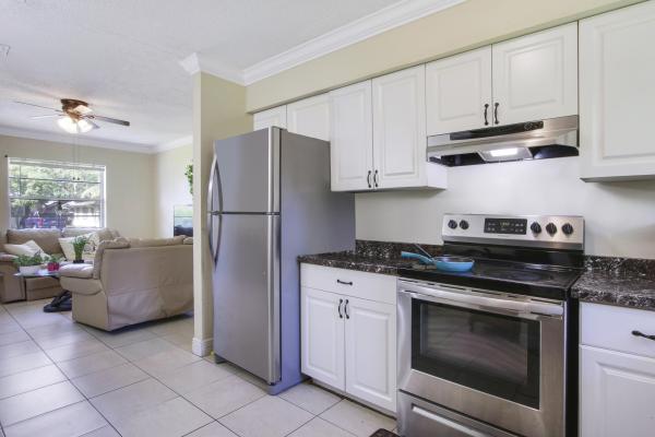 Eastview Manor, 810 Northview Dr, Jupiter, Florida 33458, image 1
