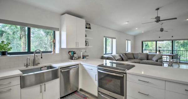 Dunbar Woods, 1101 Duncan Cir #201, Palm Beach Gardens, Florida 33418, image 2