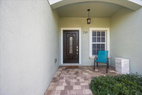 Malverne Homes, 233 Malverne Rd, West Palm Beach, Florida 33405, image 3