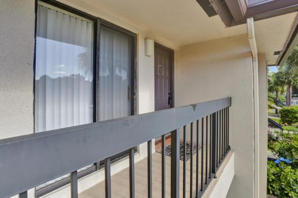 San Remo Golf & Tennis Club, 300 E Club Cir #204, Boca Raton, Florida 33487, image 3