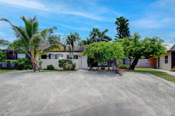 Mil Lake Estates, 3763 Mil Stream Ct, Greenacres, Florida 33463, image 2