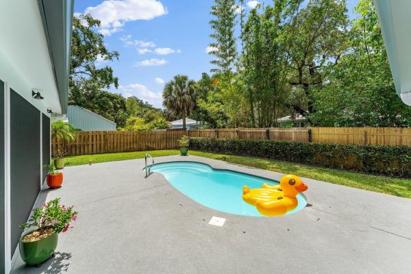 Prosperity Farms East, 2406 Wilsee Rd, Palm Beach Gardens, Florida 33410, image 1