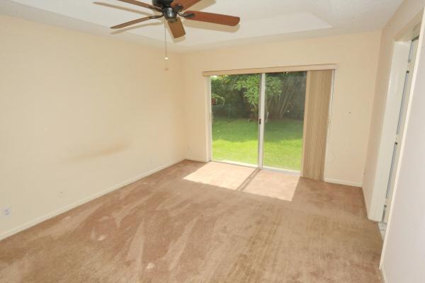 Lee's Crossing, 117 E Lee Rd, Delray Beach, Florida 33445, image 1