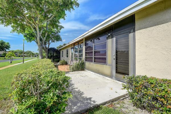 Greenleaf At Whisper Walk, 18806 Schooner Dr, Boca Raton, Florida 33496, image 1