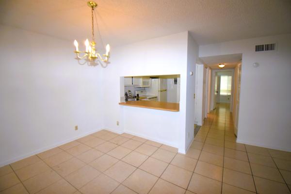 The Charter Club Of Palm Beach, 203 Foxtail Dr #H1, Greenacres, Florida 33415, image 3
