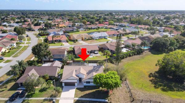 Sun Valley 2, 9415 Nursery Ln, Boynton Beach, Florida 33437, image 2