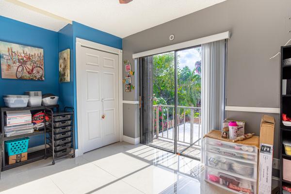 Springdale, 623 Springdale Cir, Palm Springs, Florida 33461, image 1