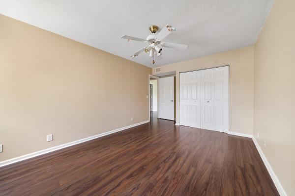 Winchester Courts, 4366 Hazel Ave #A, Palm Beach Gardens, Florida 33410, image 1