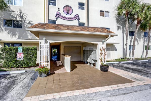 Schooner Bay, 109 Paradise Harbour Blvd #212, North Palm Beach, Florida 33408, image 1