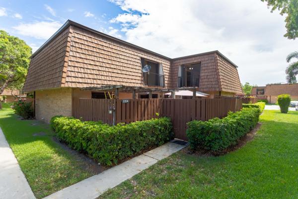 Sherwood Lakes, 2204 22nd Ln, Greenacres, Florida 33463, image 2