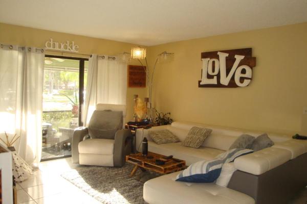 Pine Ridge North 2, 632 Sea Pine Way #D1, Greenacres, Florida 33415, image 1