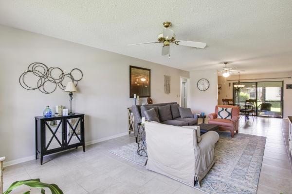 Bent Tree Villas East, 9740 Pecan Tree Dr #A, Boynton Beach, Florida 33436, image 2