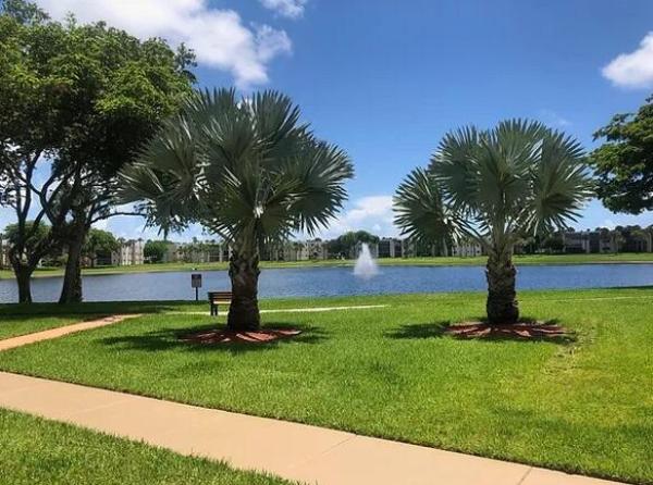 Viburnum At Las Verdes, 5444 Viburnum Cir, Delray Beach, Florida 33484, image 2