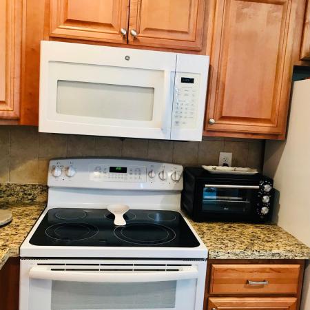 Normandy At Kings Point, 988 Normandy U, Delray Beach, Florida 33484, image 3