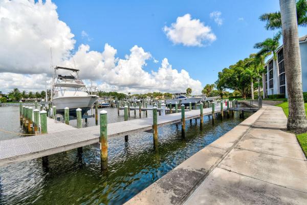 Bay Colony, 544 Bay Colony Dr N, Juno Beach, Florida 33408, image 1