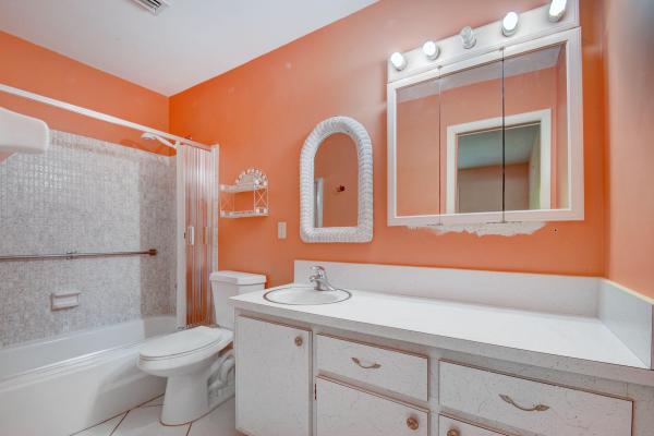 Ashley At Cresthaven Villas, 2790 Ashley Dr E #E, West Palm Beach, Florida 33415, image 2