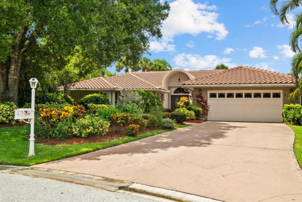 Country Club Estates Parc, 1395 SW Bent Pine Cv, Port St. Lucie, Florida 34986, image 1