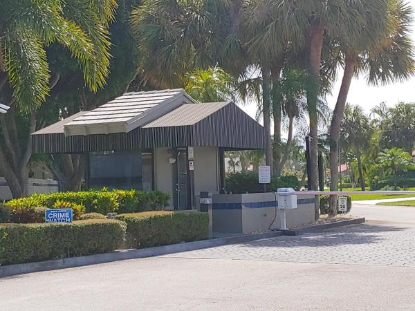 Boca Lake Estates, 7040 NW 2nd Ter, Boca Raton, Florida 33487, image 3