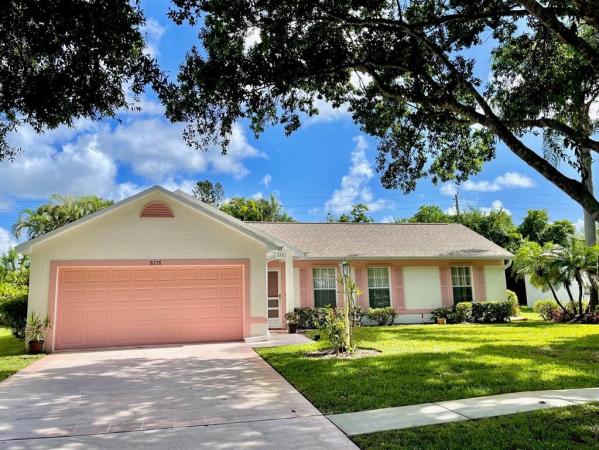 Lake Lucie Estates, 8278 Sandpine Cir, Port St. Lucie, Florida 34952, image 1