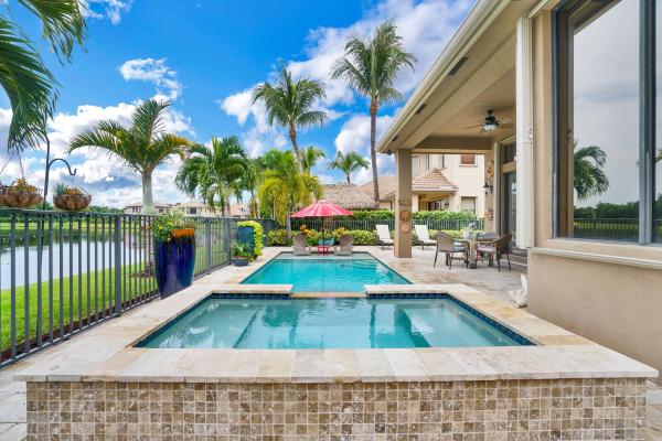 Versailles At Wellington, 3475 Collonade Dr, Wellington, Florida 33449, image 2