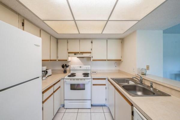 Midport Place, 1540 SE Royal Green Cir #207, Port St. Lucie, Florida 34952, image 3