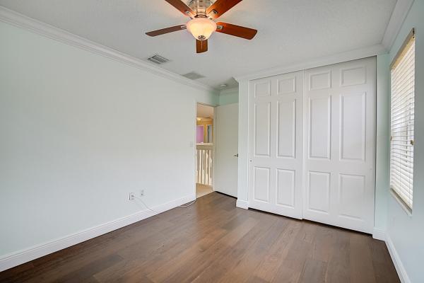 Wyndham, 1189 Oakwater Dr, Royal Palm Beach, Florida 33411, image 3