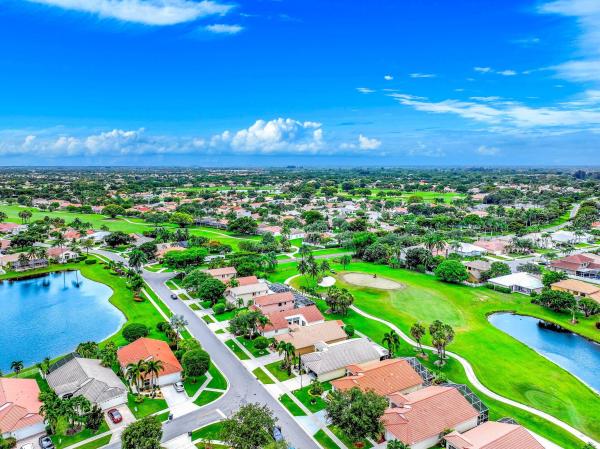 Barton Creek Village, 6232 Barton Creek Cir, Lake Worth, Florida 33463, image 1