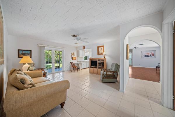 Maheu Estates, 12385 Coconut Row Rd, Palm Beach Gardens, Florida 33410, image 1