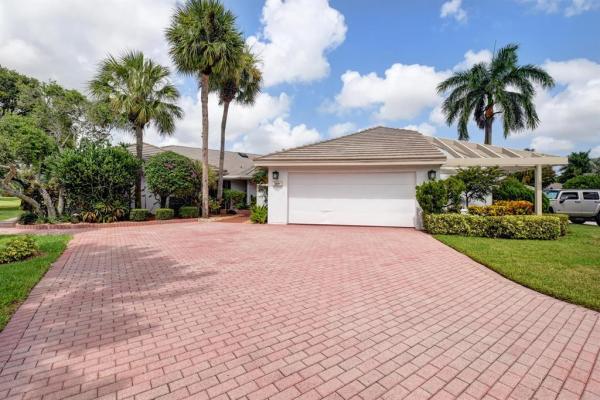 Cypress Point Villas Of Boca West Country Club, 20394 Linksview Dr, Boca Raton, Florida 33434, image 1