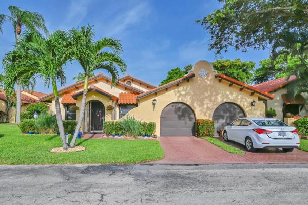 Casa Del Rey, 5217 Bolero Cir, Delray Beach, Florida 33484, image 1