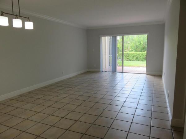 Boca Lakes, 8891 Bella Vista Dr, Boca Raton, Florida 33433, image 1