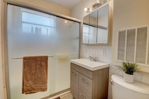 Rolling Green Ridge, 3041 E Palm Dr, Boynton Beach, Florida 33435, image 2