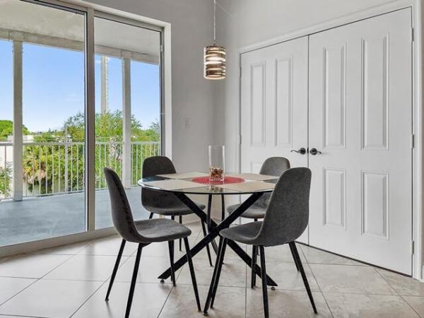 Flagler Landing, 3960 N Flagler Dr #305, West Palm Beach, Florida 33407, image 3