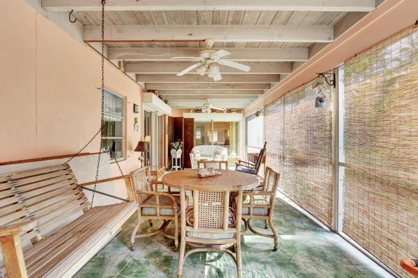 Pinewood Heights, 323 Pinewood St, Lantana, Florida 33462, image 2