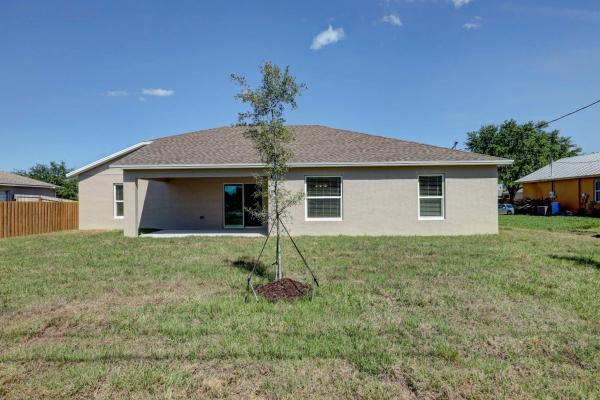 Torino, 5245 NW Gamma St, Port St. Lucie, Florida 34986, image 2