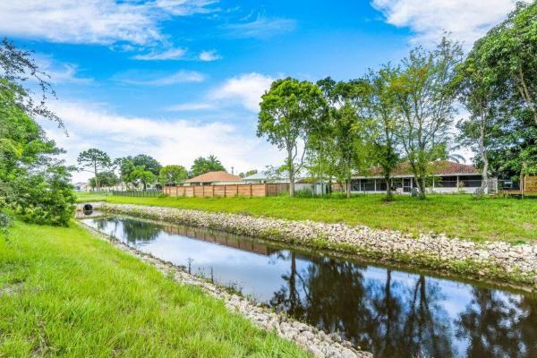 Palm Trails, 1937 SW Susset Ln, Port St. Lucie, Florida 34953, image 2