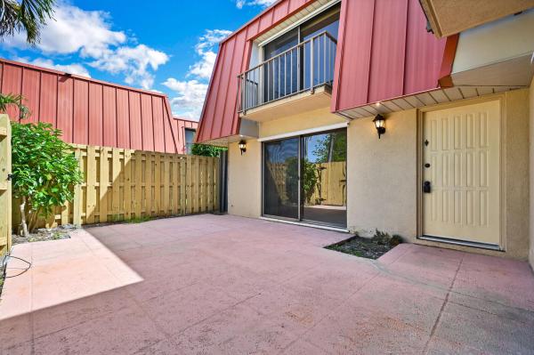 Sandalwood At Meridian Park, 3240 Meridian Way S #C, Palm Beach Gardens, Florida 33410, image 2