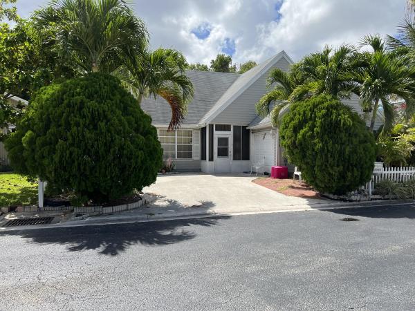 Willowood, 6058 Bania Wood Cir, Lake Worth Beach, Florida 33462, image 1