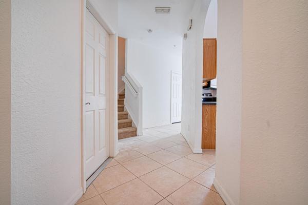 Pipers Cay, 892 Pipers Cay Dr, West Palm Beach, Florida 33415, image 2
