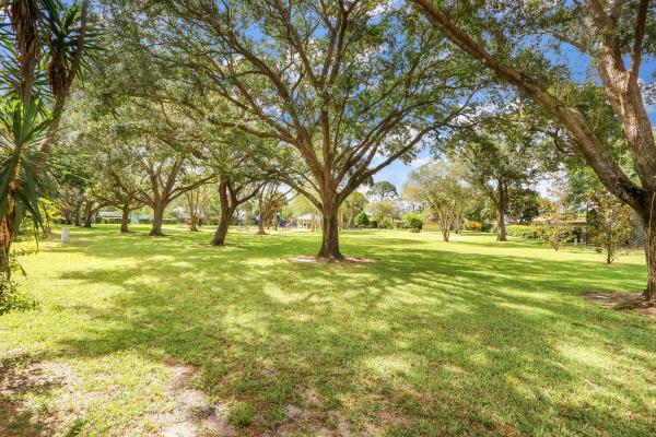 Eastwood Of Wellington, 1155 Summerwood Cir, Wellington, Florida 33414, image 1