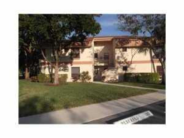 Karanda Village 7, 4158 Carambola Cir #2156, Coconut Creek, Florida 33066, image 1