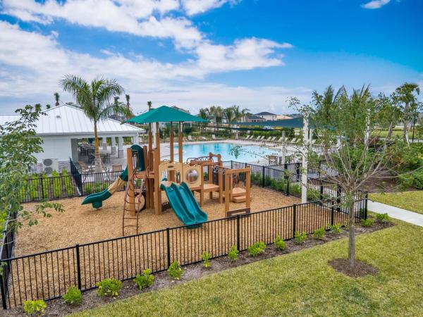 Crosstown Commons, 9392 SW Ligorio Way, Port St. Lucie, Florida 34987, image 1