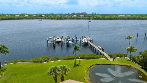 Tarpon Bay Moorings, 1102 SE Mitchell Ave #302, Port St. Lucie, Florida 34952, image 1