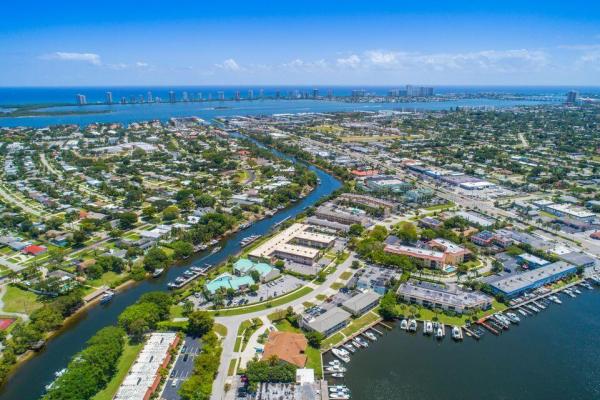 North Palm Beach Village, 620 Southwind Cir #A, North Palm Beach, Florida 33408, image 1