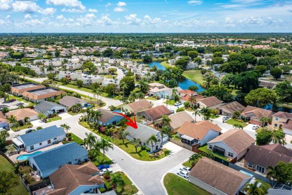 Waterway Cove Of Wellington, 1479 Waterway Cove Dr, Wellington, Florida 33414, image 1