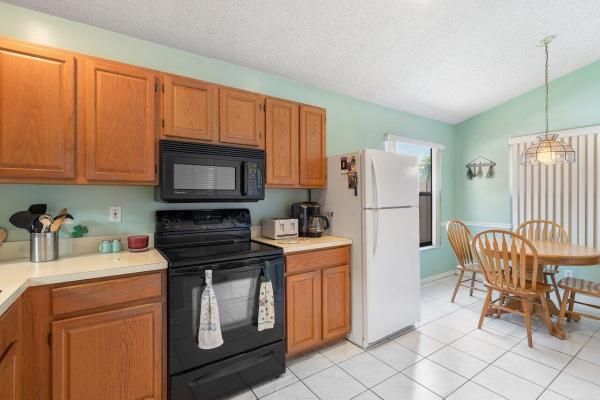 Waterway Cove Of Wellington, 1479 Waterway Cove Dr, Wellington, Florida 33414, image 2